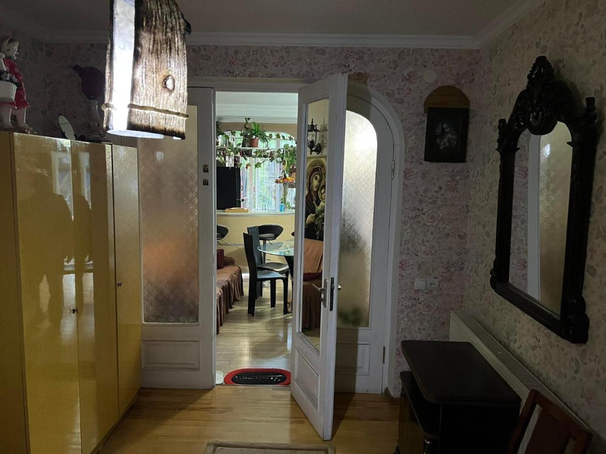 3 Room Flat In 트빌리시 외부 사진