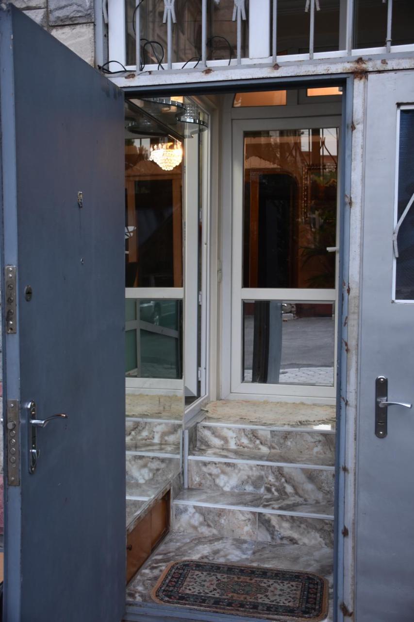 3 Room Flat In 트빌리시 외부 사진